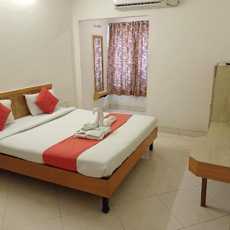 Hotel Kalasai Shirdi Zewnętrze zdjęcie