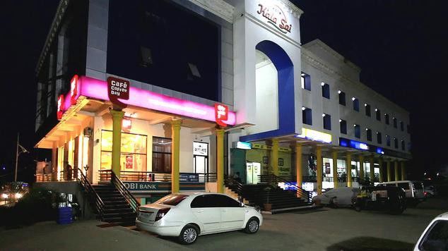 Hotel Kalasai Shirdi Zewnętrze zdjęcie